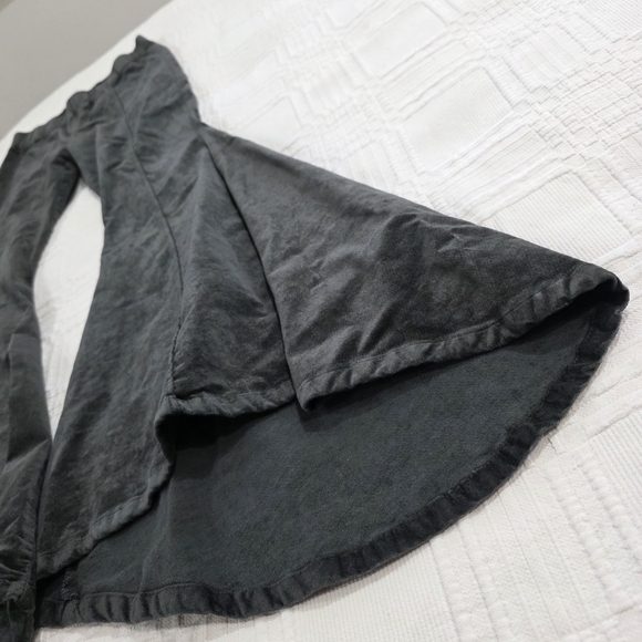 Umgee Charcoal Black Flared Pants Size Medium Retro Bell Bottoms Festival Boho - Picture 3 of 14